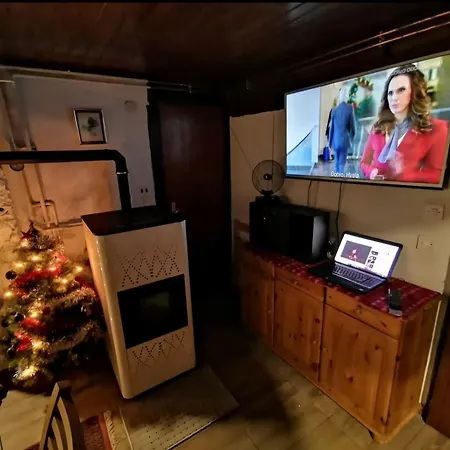 Winter House Vlasic *